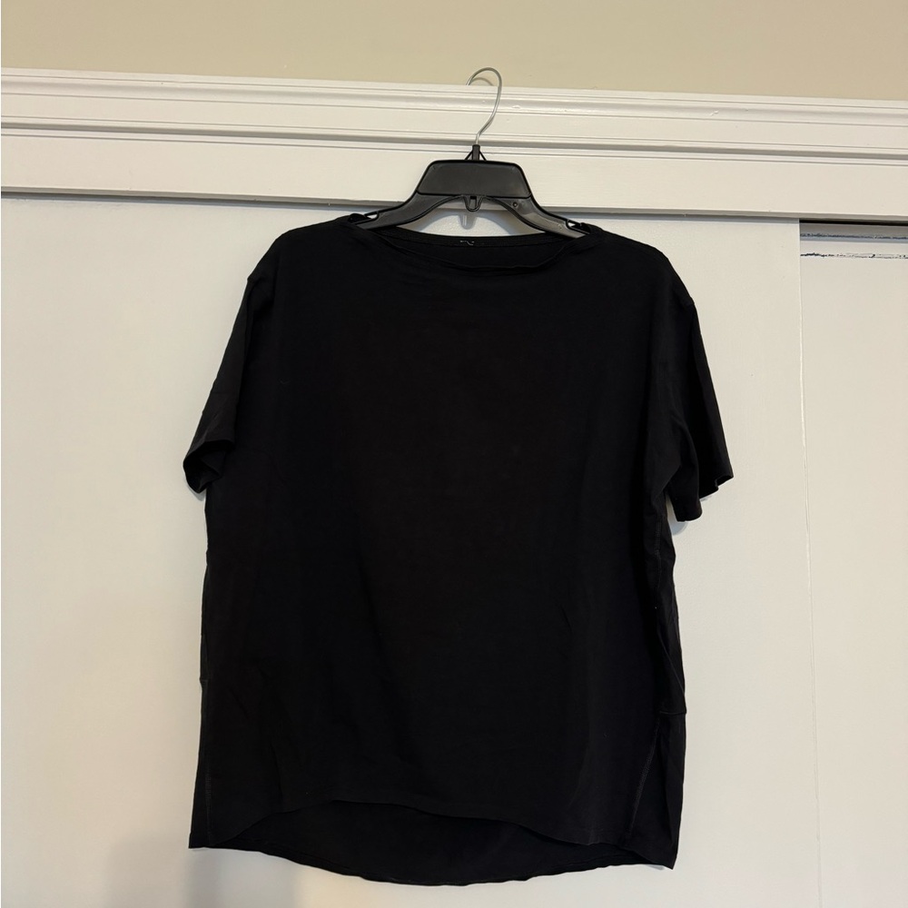 Lululemon Back In Action T-shirt